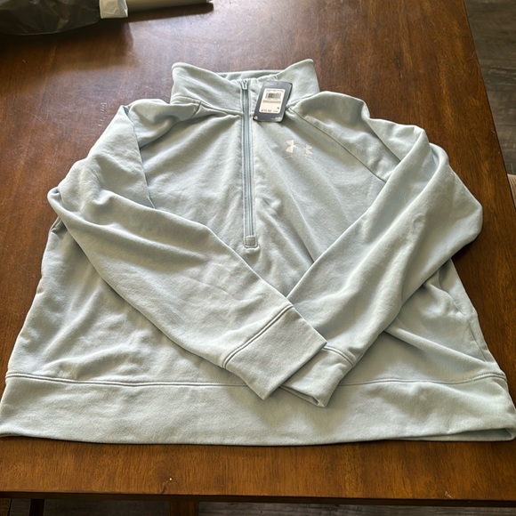 Under Armour Sweatshirt - Picture 1 of 4